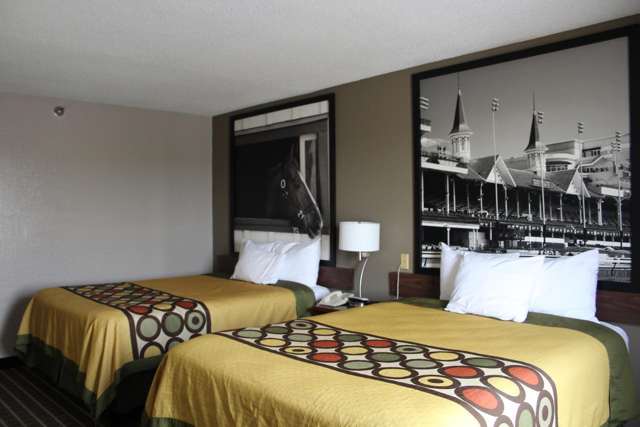 Super 8 By Wyndham Shepherdsville - Louisville South I65 Екстер'єр фото