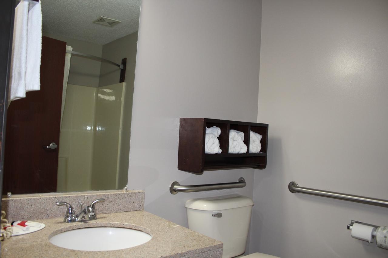 Super 8 By Wyndham Shepherdsville - Louisville South I65 Екстер'єр фото